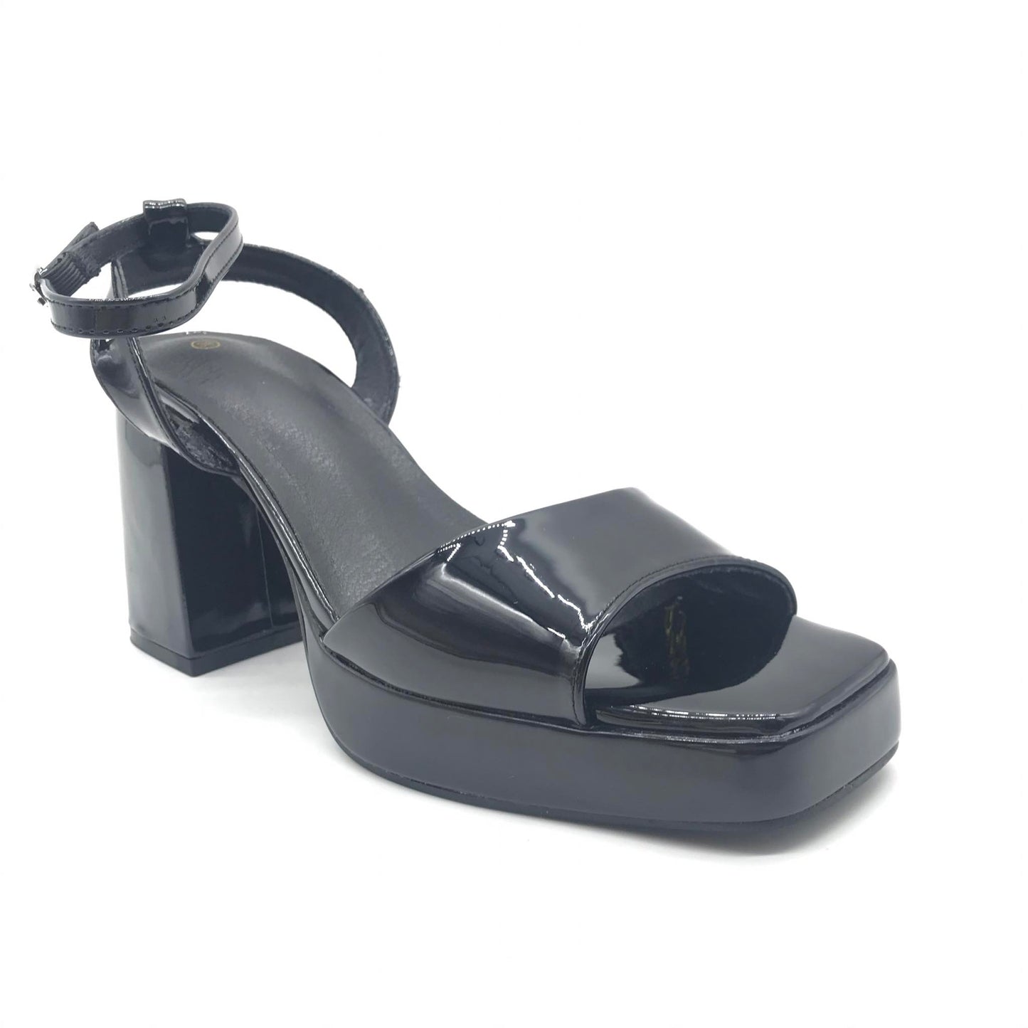 WOMEN SANDALS Y3222